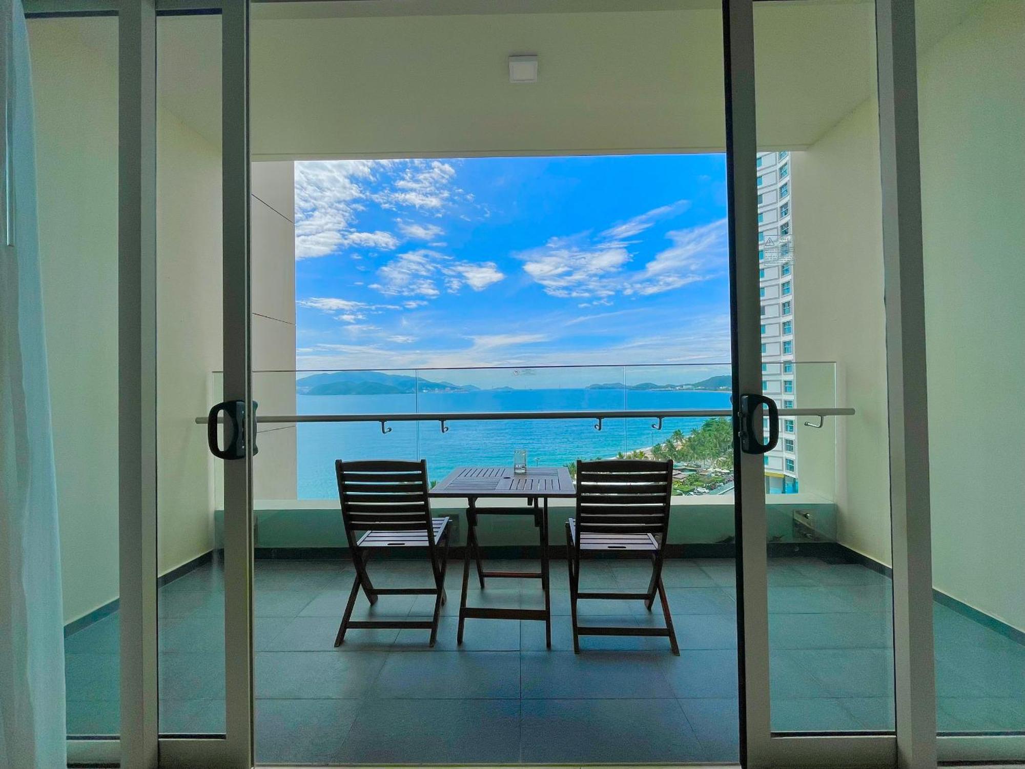 Sea View Luxury - Apartments Nha Trang Exterior foto